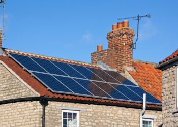 Switch to solar for big savings – for you and the planet