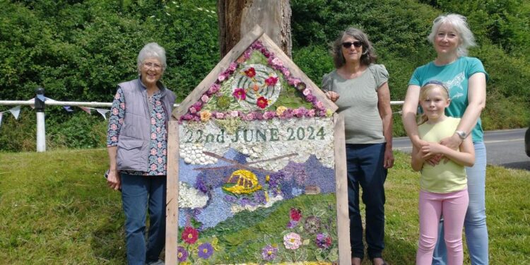Well dressing tradition celebrated in Edington
