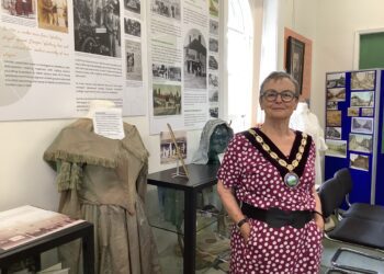 Mayor opens new exhibition exploring Westbury’s past