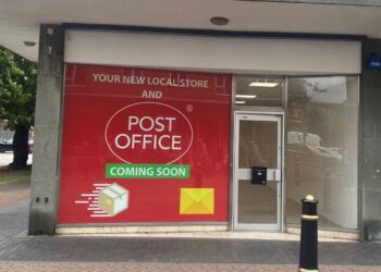 Town centre post office to reopen in October