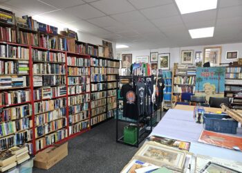 Zardoz Books opens new unit in Westbury