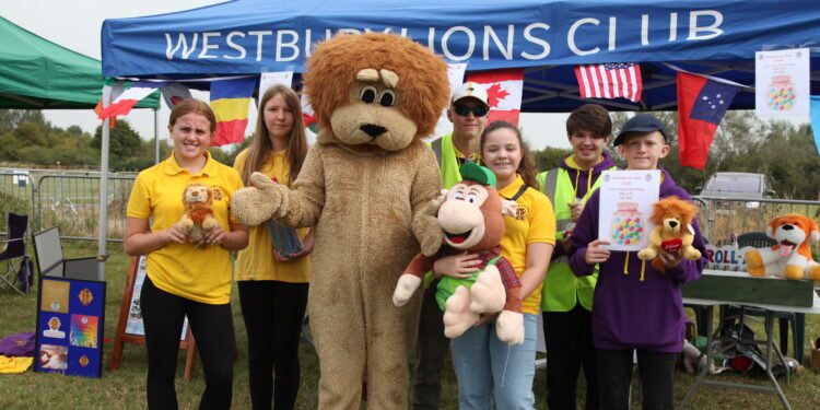 Hundreds enjoy Lions’ first family fun day