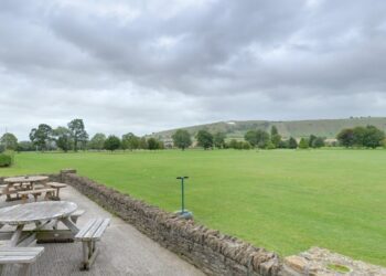 Westbury golf course extension needs more time