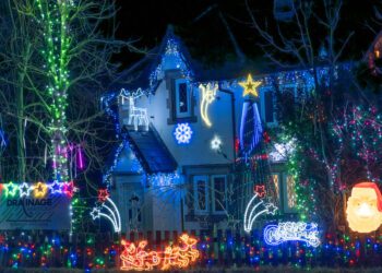 Westbury home’s Christmas display lights up for charity