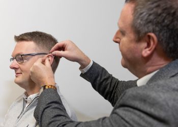 People with tinnitus left ‘to suffer in silence’