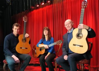 Local family trio to perform in Dilton Marsh