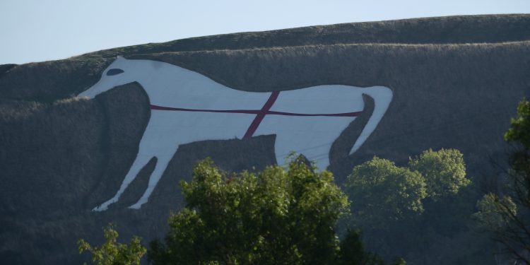 ‘Minimal damage’ caused by St George’s cross on White Horse
