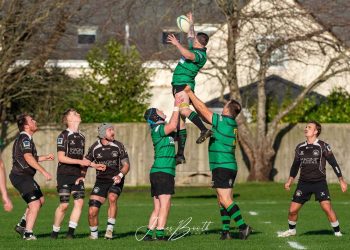 Westbury edge Bassett in thrilling away victory