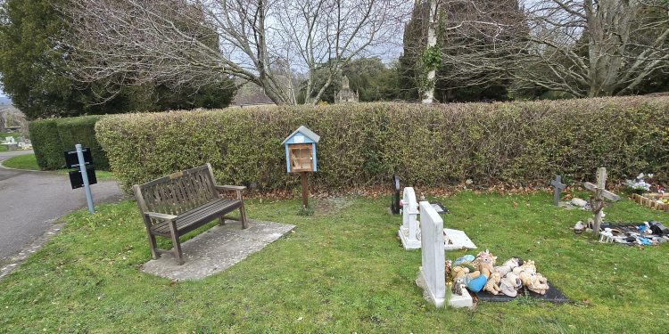 Library created at cemetery to comfort grieving families