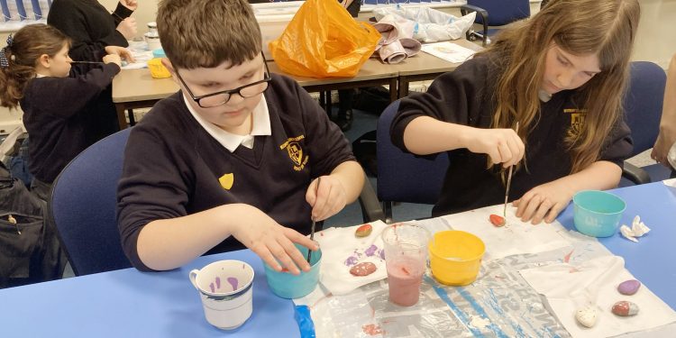 Schoolchildren brighten Westbury with painted stones