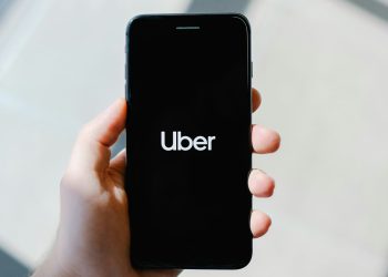 Uber comes to Wiltshire as number of licensed taxi drivers falls