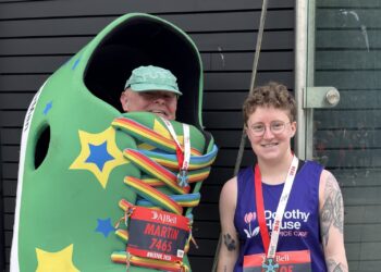Fundraising father and daughter take on Bristol 10k challenge