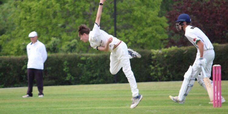 Westbury claim crucial victory