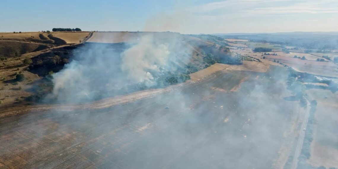 Fire crews attend major wildfire near Westbury White Horse