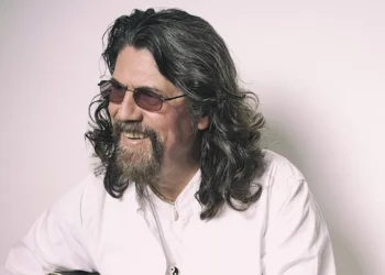 Former ELO2 musician to play Bratton concert